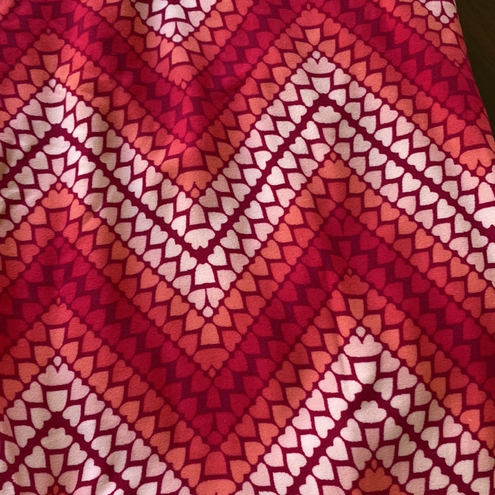 LuLaRoe Valentines TC legging NEW in the package - Picture 3 of 4